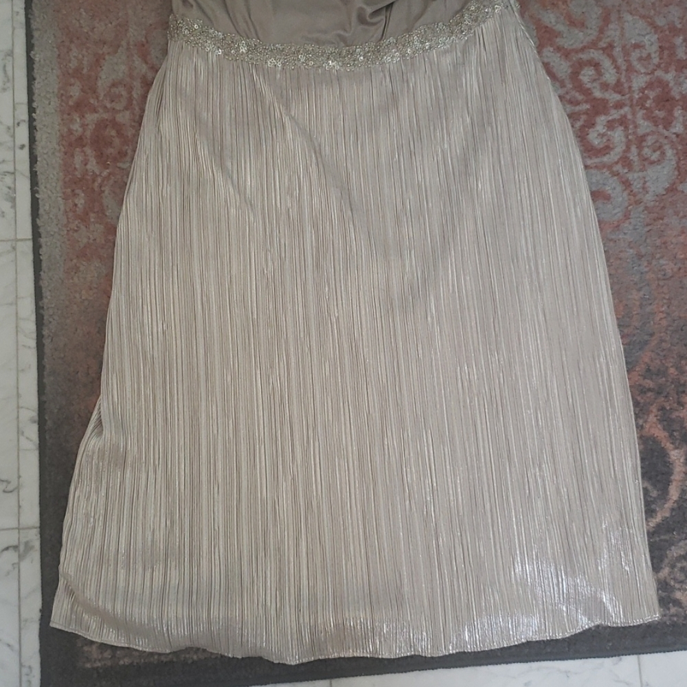 Tahari Dress - Picture 3 of 7